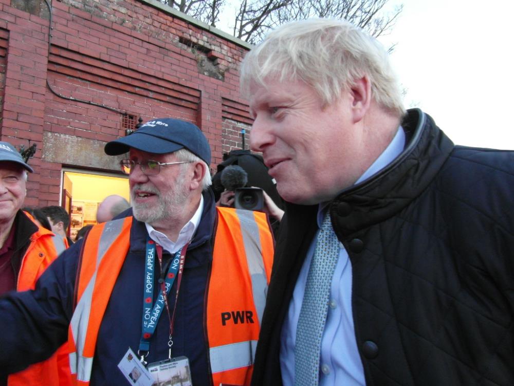 Former PWRS Chairman Brian Crawford introduces Boris.